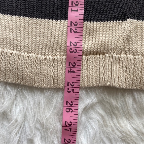 🔥SOLD🔥Gap Striped Knit Sweater Gray Cream Size Medium - Picture 10 of 14
